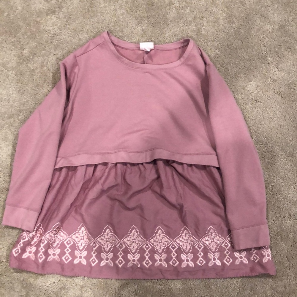 Maternity pink top